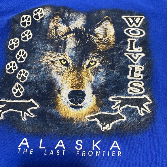 Alaska Wolves Blue Kids T-Shirt - Picture 2 of 4